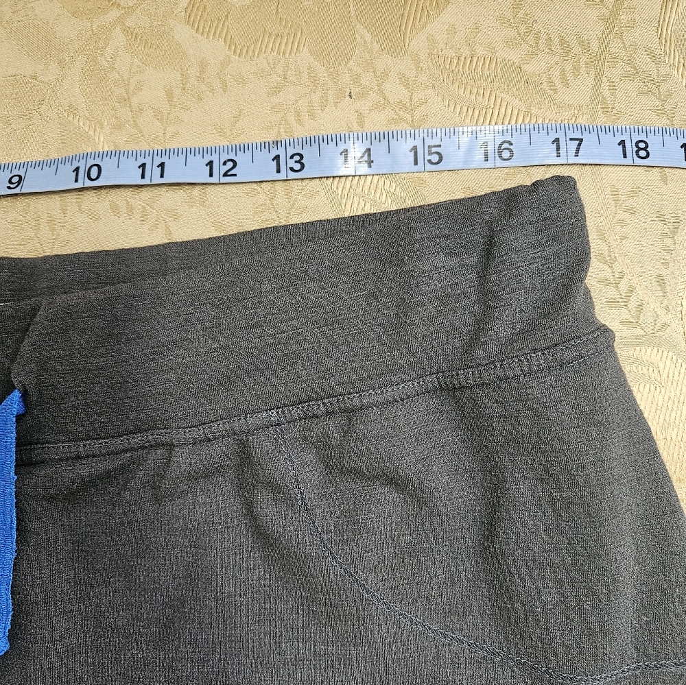 Tehama Grey Stylish Athletic Skort Merino Wool - Picture 6 of 11